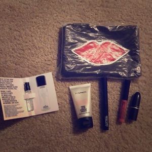 💯 NWOT MAC sample pack